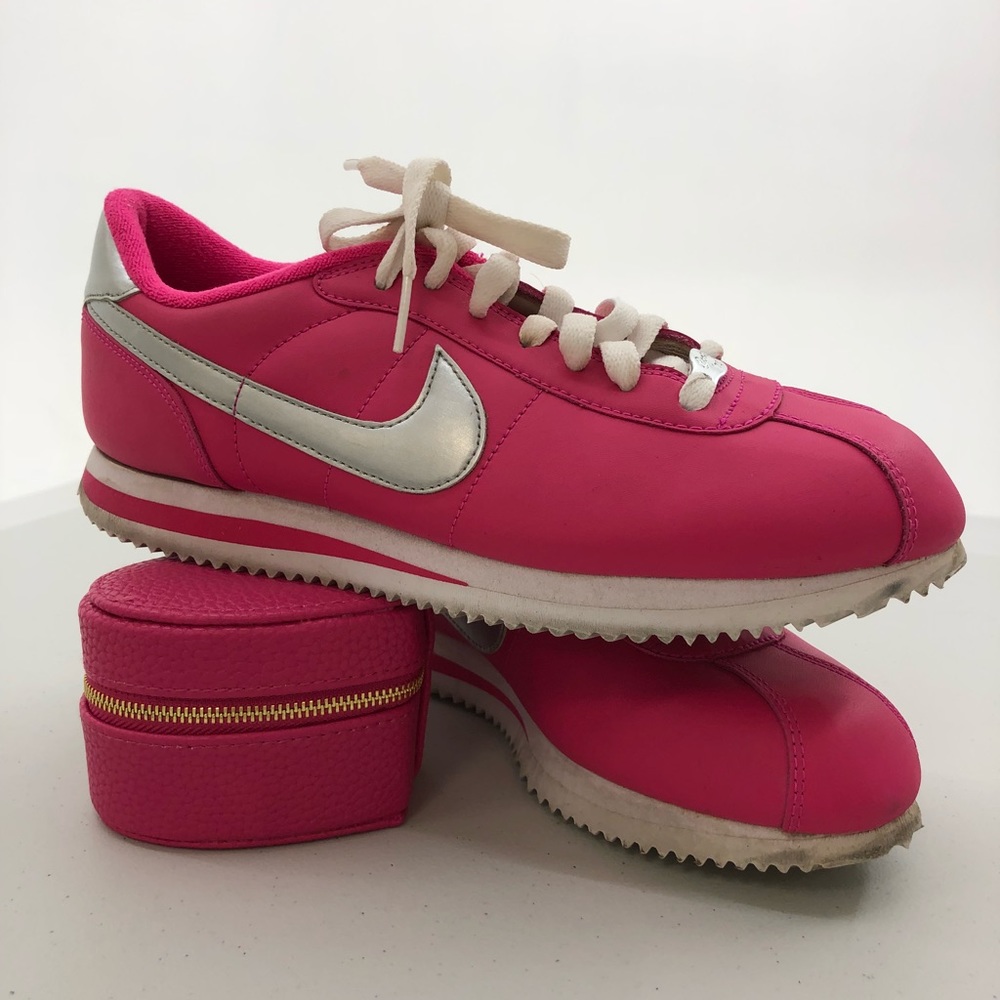 Nike Cortez - hot pink / silver size 8.5